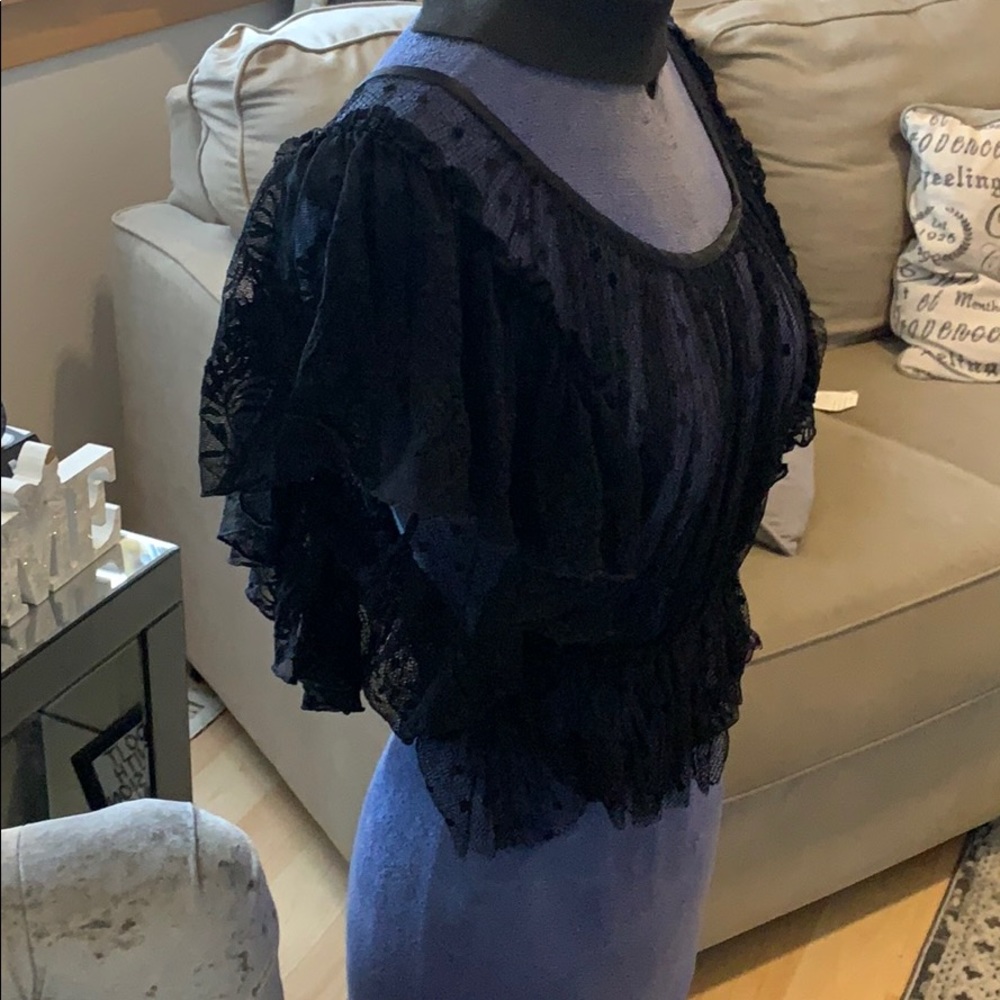Free people black lace ruffle top Size S pretty!